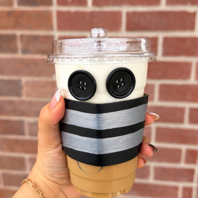Little Wybie Latte Medium.